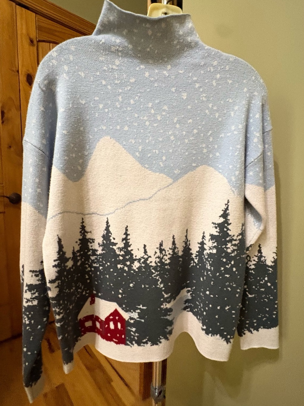 Tahari Light Blue, Cream & Red Scenic Crewneck Sweater